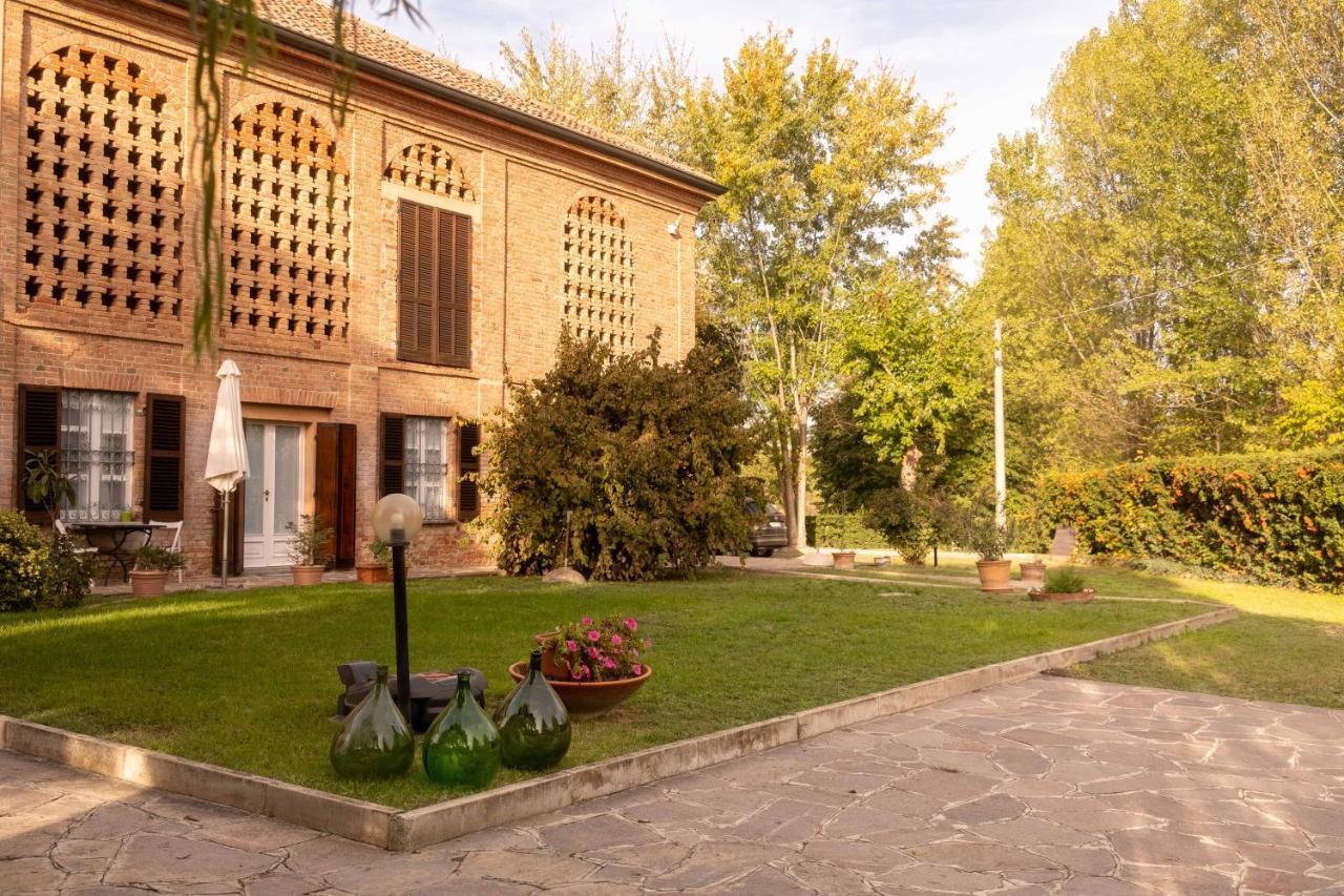 Apart-Agriturismo "La Colomba" Nizza Monferrato Dış mekan fotoğraf